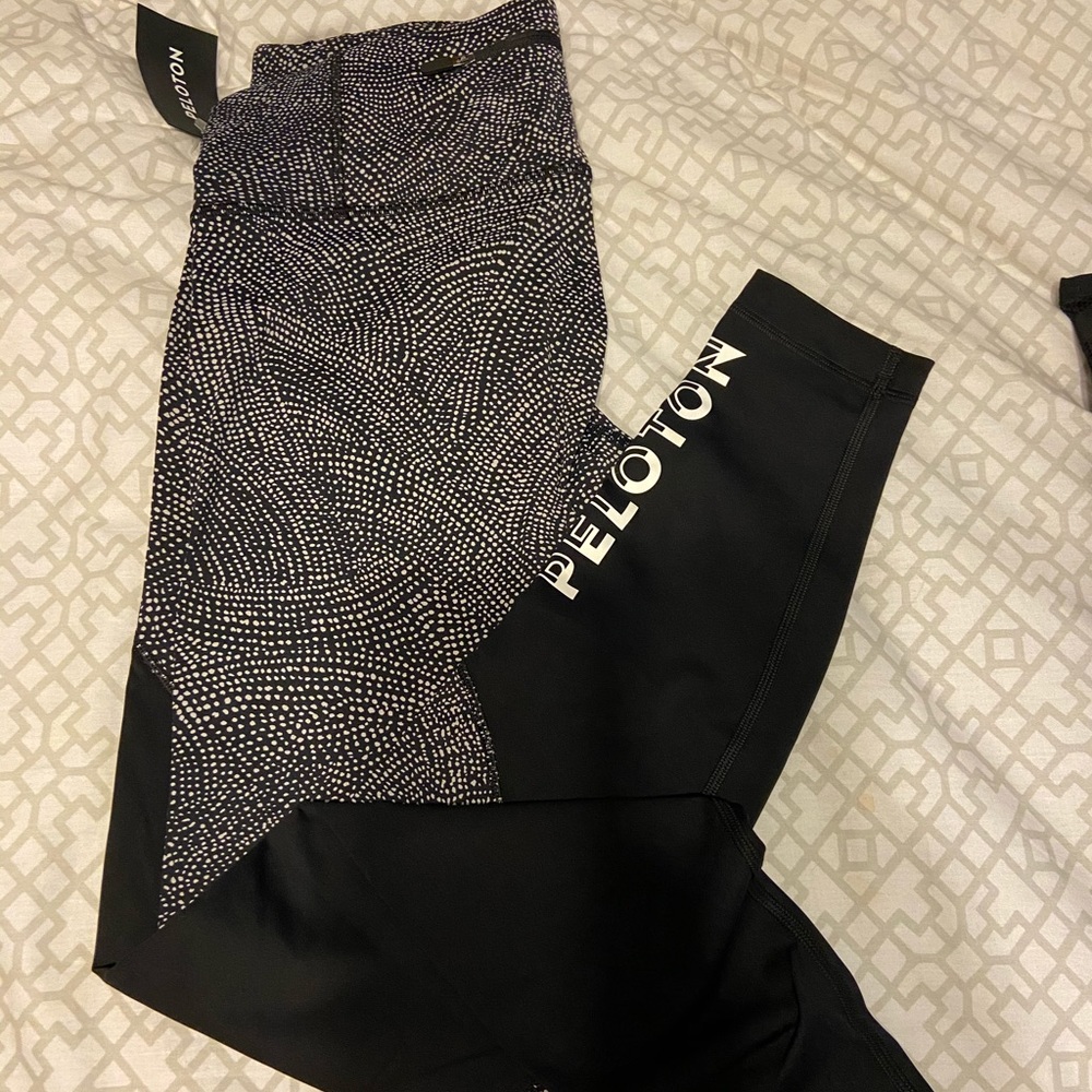 Lululemon Peloton Leggings